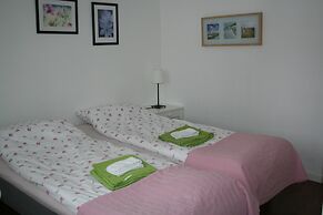 Edith & Julia Bed and Breakfast