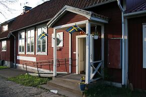 Edith & Julia Bed and Breakfast