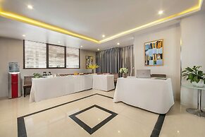 Parkside Sunline Hotel