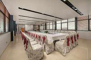 Parkside Sunline Hotel