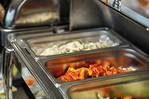 Parkside Sunline Hotel