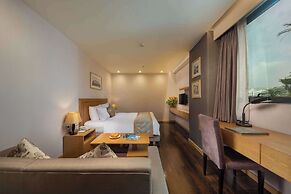 Parkside Sunline Hotel