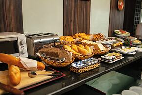 Parkside Sunline Hotel