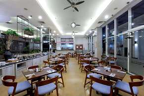 Quest Hotel Darmo - Surabaya by ASTON