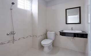 White Swan Apartment