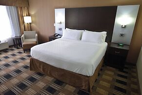 Holiday Inn Express & Suites Ottawa East - Orleans by IHG