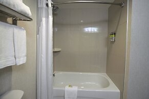 Holiday Inn Express & Suites Ottawa East - Orleans by IHG