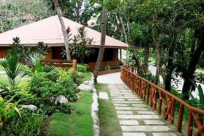 Dakak Park & Beach Resort