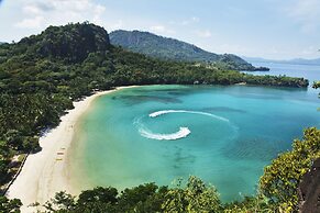 Dakak Park & Beach Resort