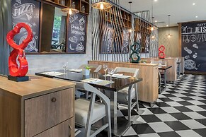 Crowne Plaza Panama Airport by IHG