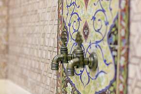 Shah Palace Luxury Museum Hotel