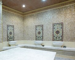 Shah Palace Luxury Museum Hotel