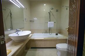 Shah Palace Luxury Museum Hotel