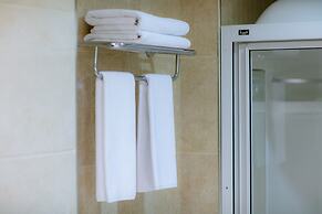 Shah Palace Luxury Museum Hotel