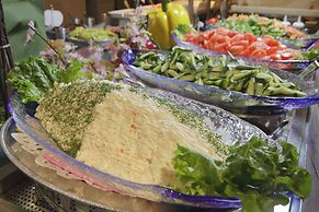 Maholova Minds Miura