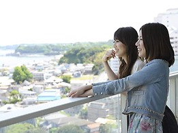 Maholova Minds Miura