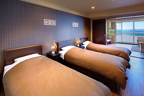 Maholova Minds Miura