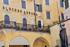 Hotel Aurora