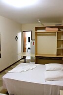 Pousada Lonier Praia Inn