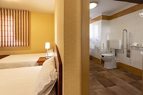 Hostal Restaurante Puerta del Alcázar