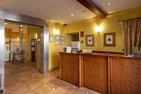 Hostal Restaurante Puerta del Alcázar