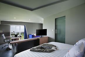 Berry Biz Hotel Powered by Archipelago