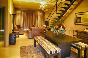 Heritage Square Apartments