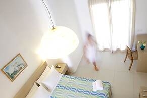 Niriides Homes & Villas