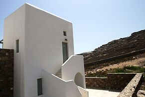 Niriides Homes & Villas