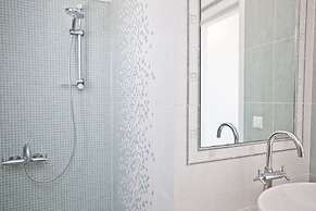 Niriides Homes & Villas