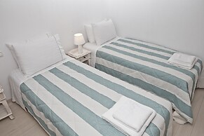 Niriides Homes & Villas