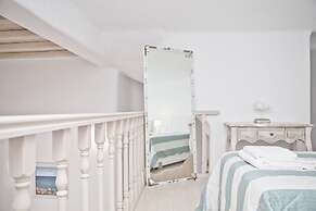 Niriides Homes & Villas