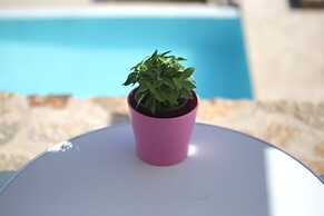 Niriides Homes & Villas