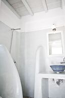 Niriides Homes & Villas