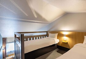 B&B HOTEL CHARTRES Le Forum (1)