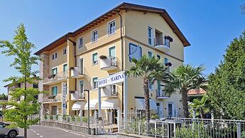 Hotel Marina