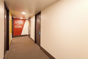 B&B HOTEL Montpellier (1)