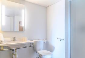 B&B HOTEL Nîmes Centre