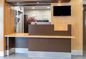 B&B HOTEL Tours Parc Expo St Avertin