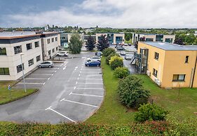B&B HOTEL Evreux