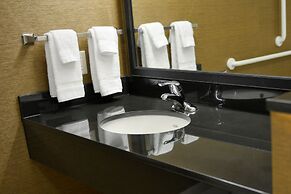 Fairfield Inn & Suites Canton South