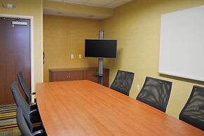 Fairfield Inn & Suites Canton South