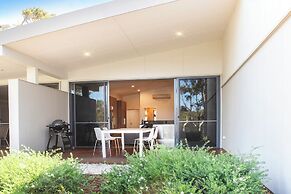 Eight Willows Retreat