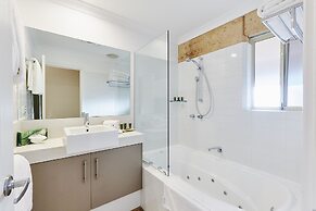 Eight Willows Retreat