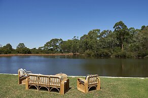 Eight Willows Retreat