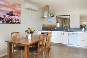 Eight Willows Retreat