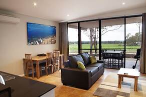 Eight Willows Retreat