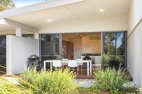 Eight Willows Retreat