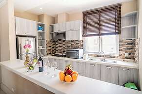 Palace Gate Hotel & Residence By EHM