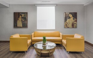 Palace Gate Hotel & Residence By EHM